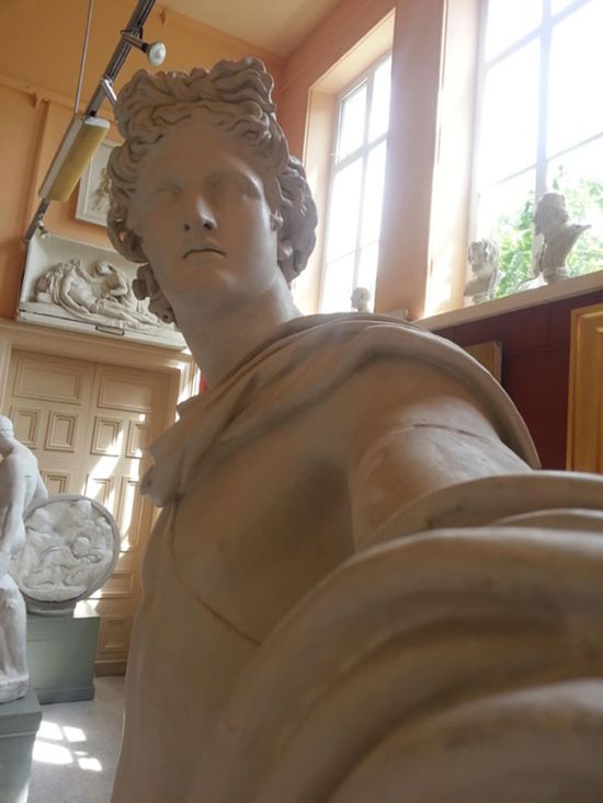 Des selfies de statues - 2