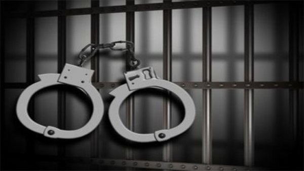 23 choses à connaitre sur les gauchers (Historiquement, être gaucher était considéré comme une mauvaise habitude, un signe de névrose, de rébellion et de criminalité)